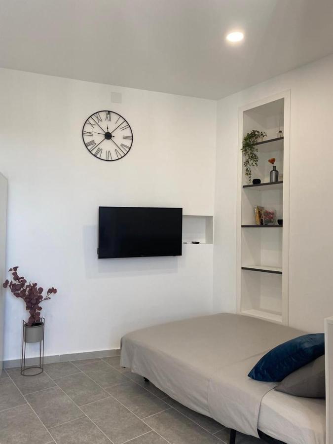 City Vibes Apartment Pula Bagian luar foto