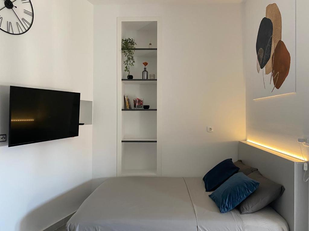 City Vibes Apartment Pula Bagian luar foto
